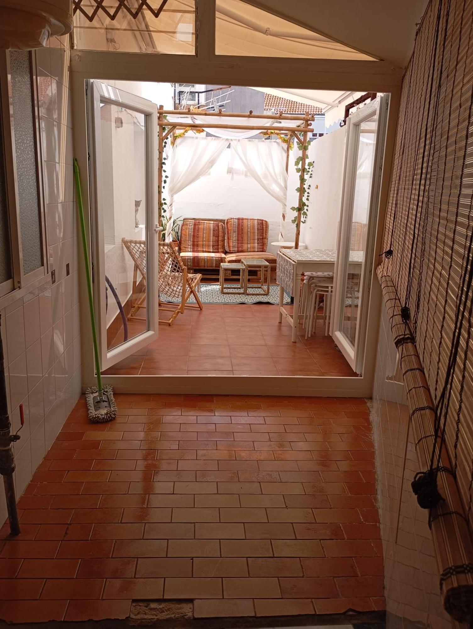 Appartement Avec Terrasse Сантонья Экстерьер фото